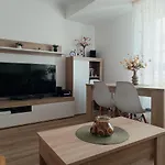 Apartamento Piso Céntrico En Canido *